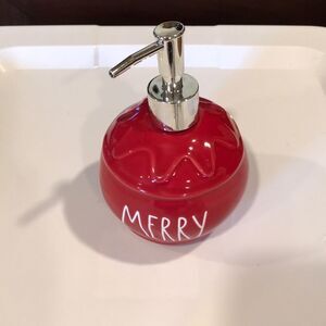 NIB Rae Dunn ornament soap dispenser